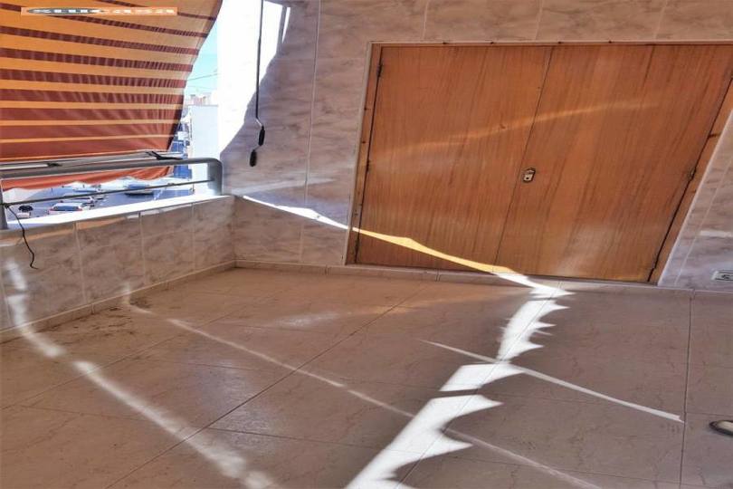 Alicante,Alicante,España,3 Bedrooms Bedrooms,1 BañoBathrooms,Pisos,11636