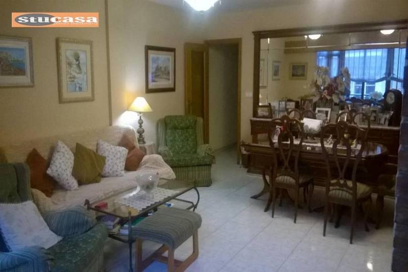 Alicante,Alicante,España,4 Bedrooms Bedrooms,2 BathroomsBathrooms,Pisos,11649