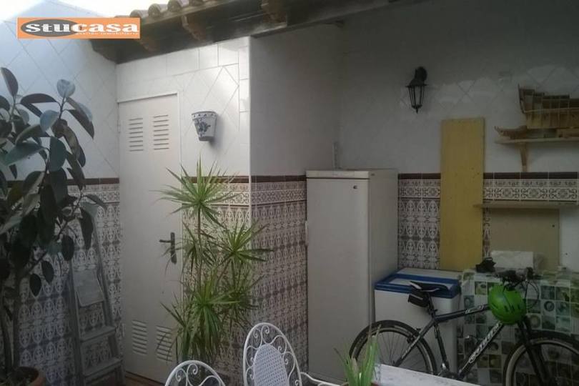 Alicante,Alicante,España,4 Bedrooms Bedrooms,2 BathroomsBathrooms,Pisos,11649