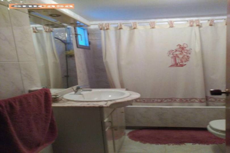 Alicante,Alicante,España,4 Bedrooms Bedrooms,2 BathroomsBathrooms,Pisos,11650