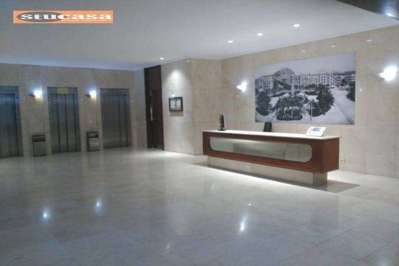 Alicante,Alicante,España,4 Bedrooms Bedrooms,1 BañoBathrooms,Pisos,11654