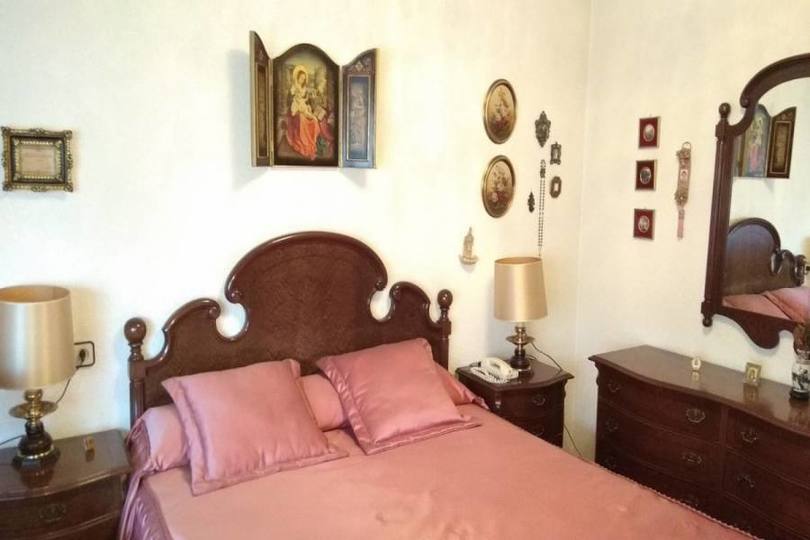 Alicante,Alicante,España,3 Bedrooms Bedrooms,2 BathroomsBathrooms,Pisos,11746
