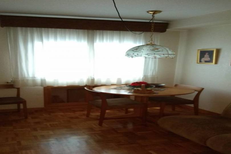 Alicante,Alicante,España,3 Bedrooms Bedrooms,2 BathroomsBathrooms,Pisos,11746