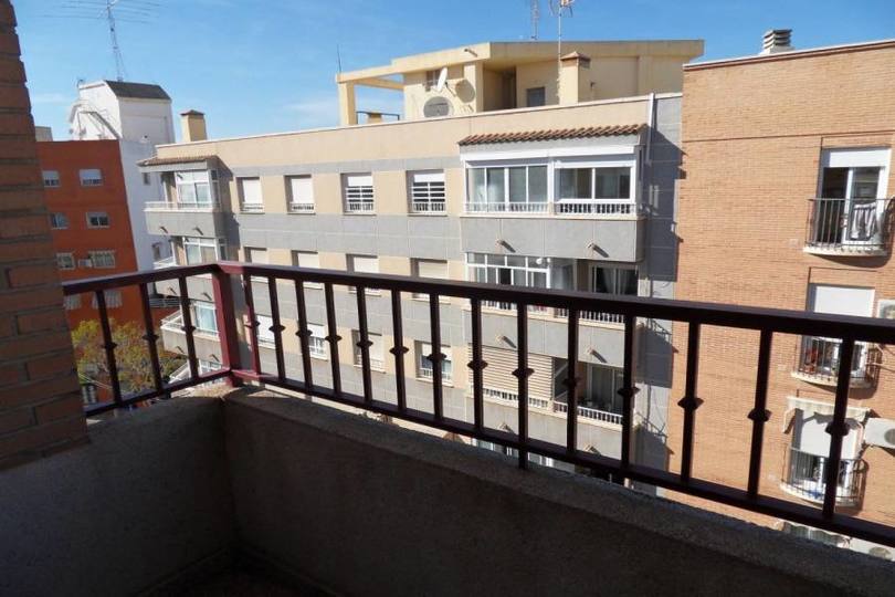 San Vicente del Raspeig,Alicante,España,4 Bedrooms Bedrooms,2 BathroomsBathrooms,Pisos,11765