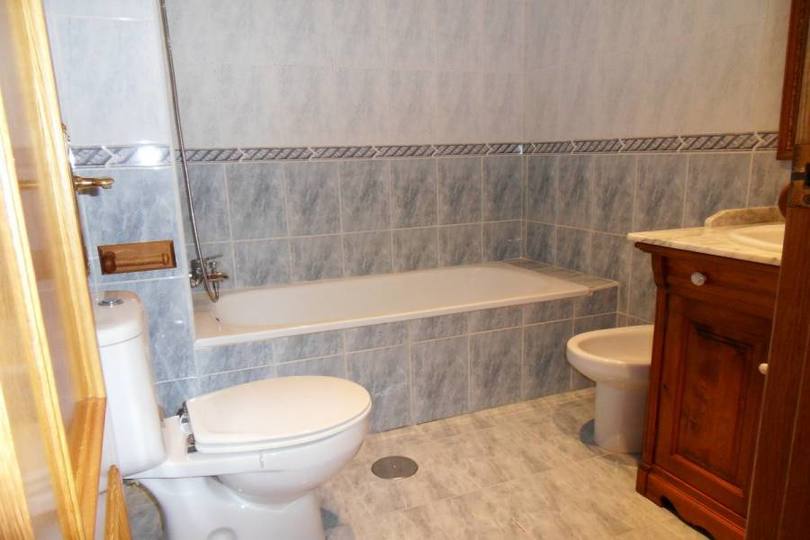 San Vicente del Raspeig,Alicante,España,4 Bedrooms Bedrooms,2 BathroomsBathrooms,Pisos,11765