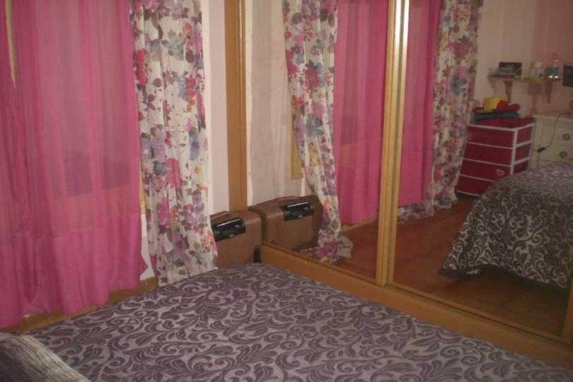 Alicante,Alicante,España,3 Bedrooms Bedrooms,1 BañoBathrooms,Pisos,11799