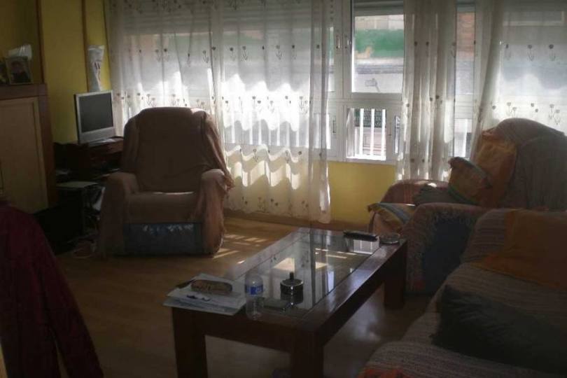 Alicante,Alicante,España,3 Bedrooms Bedrooms,1 BañoBathrooms,Pisos,11799