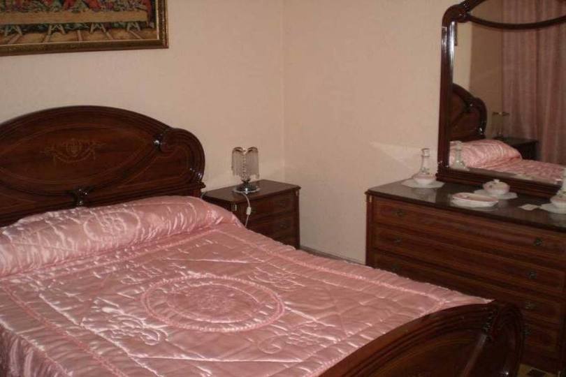 Alicante,Alicante,España,3 Bedrooms Bedrooms,1 BañoBathrooms,Pisos,11803