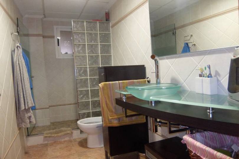 Las Bayas,Alicante,España,3 Bedrooms Bedrooms,2 BathroomsBathrooms,Pisos,11808