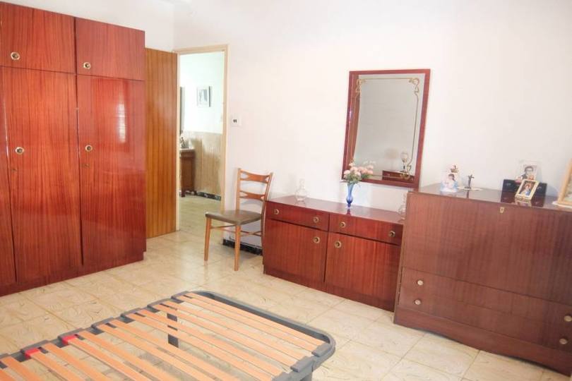 Elche,Alicante,España,3 Bedrooms Bedrooms,1 BañoBathrooms,Pisos,11814