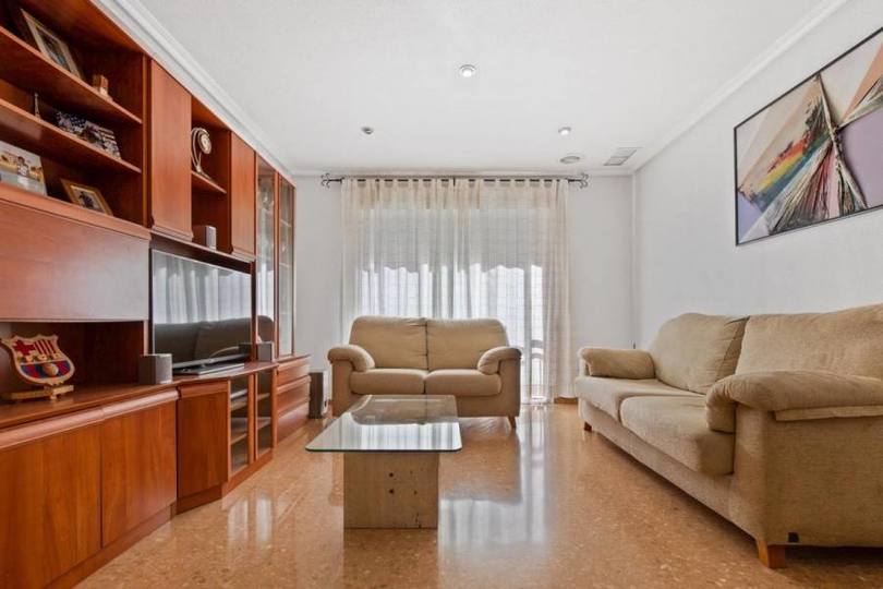 Elche,Alicante,España,3 Bedrooms Bedrooms,2 BathroomsBathrooms,Pisos,11824