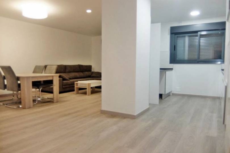 Elche,Alicante,España,3 Bedrooms Bedrooms,1 BañoBathrooms,Pisos,11834