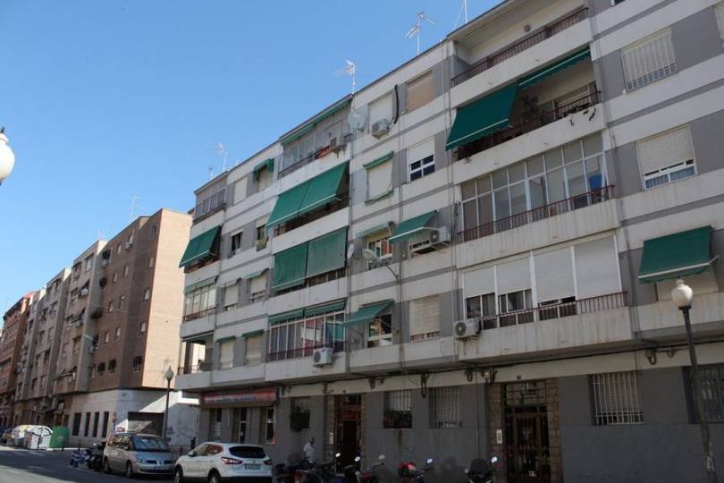 Alicante,Alicante,España,3 Bedrooms Bedrooms,1 BañoBathrooms,Pisos,11851