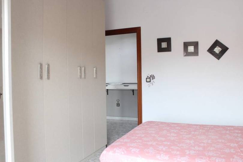 Alicante,Alicante,España,3 Bedrooms Bedrooms,1 BañoBathrooms,Pisos,11851