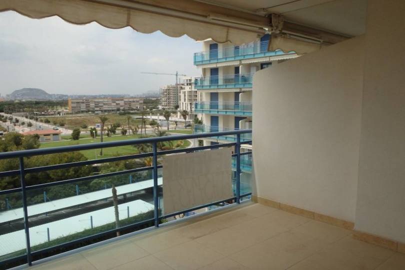 Alicante,Alicante,España,3 Bedrooms Bedrooms,2 BathroomsBathrooms,Pisos,11861