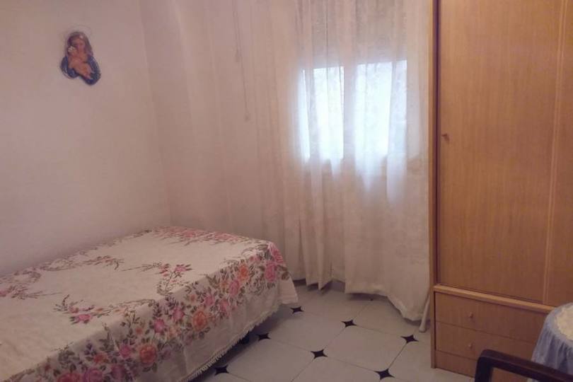 Elche,Alicante,España,3 Bedrooms Bedrooms,1 BañoBathrooms,Pisos,11882