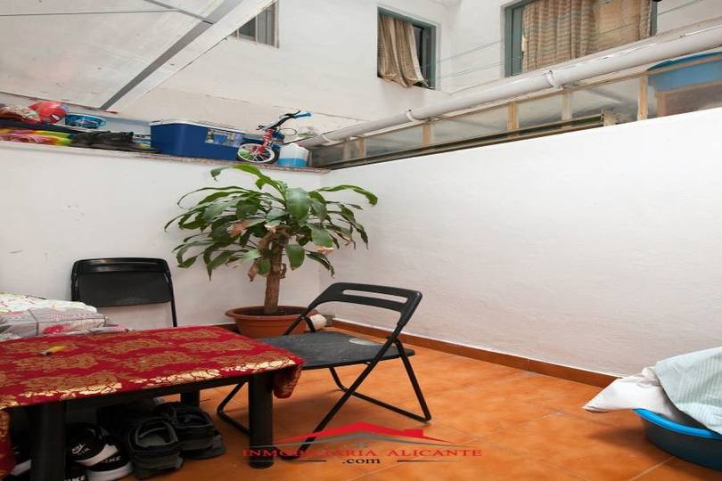 Alicante,Alicante,España,3 Bedrooms Bedrooms,1 BañoBathrooms,Pisos,11907