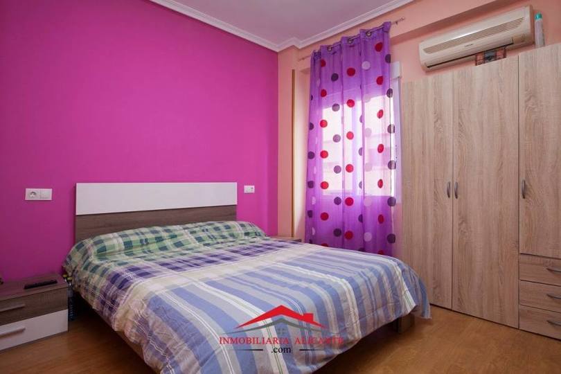 Alicante,Alicante,España,3 Bedrooms Bedrooms,1 BañoBathrooms,Pisos,11907
