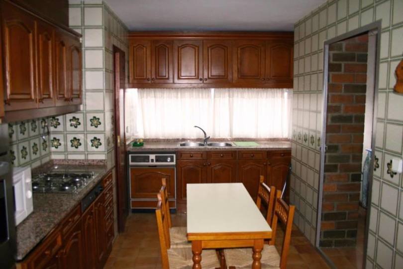 Alicante,Alicante,España,5 Bedrooms Bedrooms,2 BathroomsBathrooms,Pisos,11908