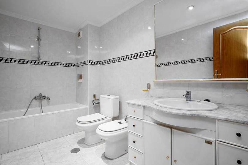 Alicante,Alicante,España,3 Bedrooms Bedrooms,2 BathroomsBathrooms,Pisos,11910