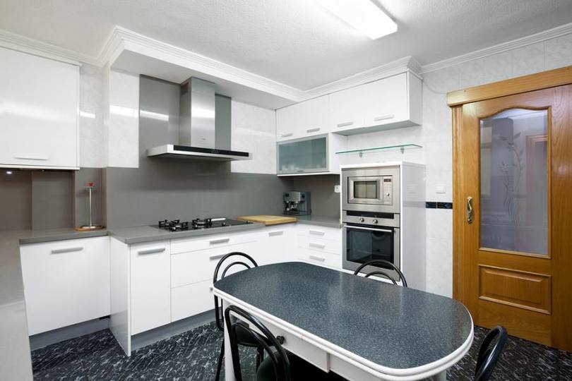 Alicante,Alicante,España,3 Bedrooms Bedrooms,2 BathroomsBathrooms,Pisos,11910