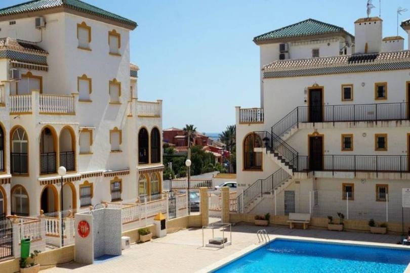 Torrevieja,Alicante,España,3 Bedrooms Bedrooms,1 BañoBathrooms,Pisos,11921