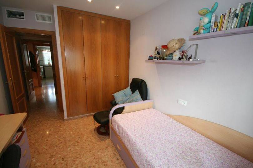 Alicante,Alicante,España,3 Bedrooms Bedrooms,2 BathroomsBathrooms,Pisos,11935