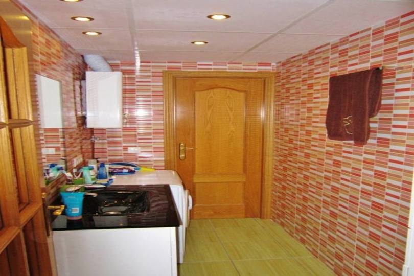 Alicante,Alicante,España,2 Bedrooms Bedrooms,1 BañoBathrooms,Pisos,11939