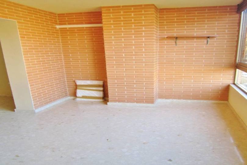 Alicante,Alicante,España,3 Bedrooms Bedrooms,2 BathroomsBathrooms,Pisos,11942