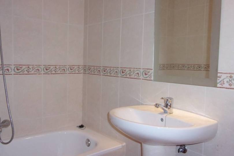 Alicante,Alicante,España,4 Bedrooms Bedrooms,2 BathroomsBathrooms,Pisos,11944