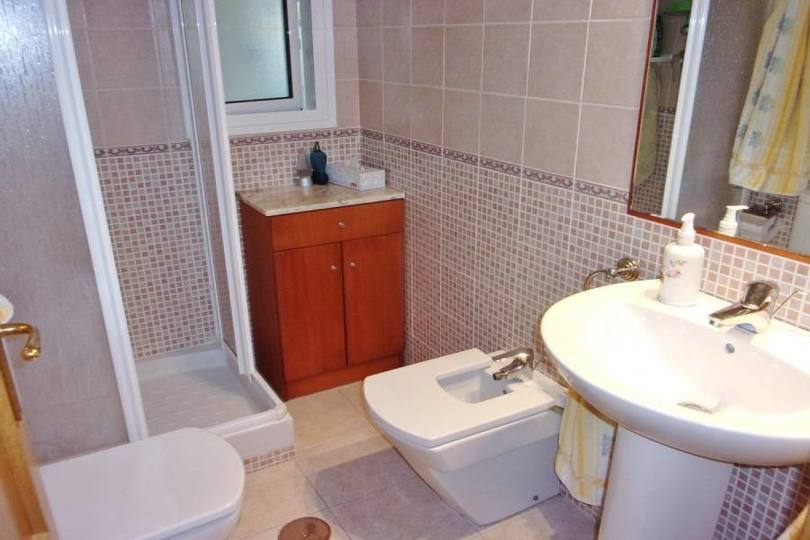 Alicante,Alicante,España,3 Bedrooms Bedrooms,2 BathroomsBathrooms,Pisos,11948