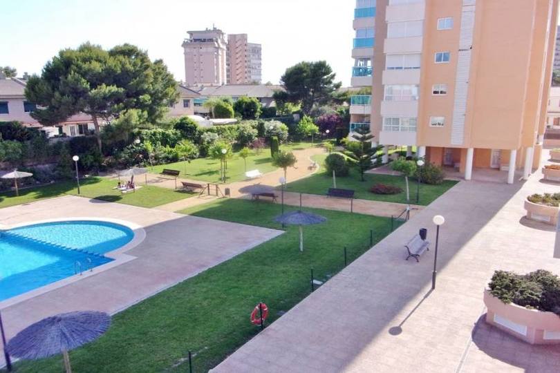 Alicante,Alicante,España,3 Bedrooms Bedrooms,2 BathroomsBathrooms,Pisos,11948
