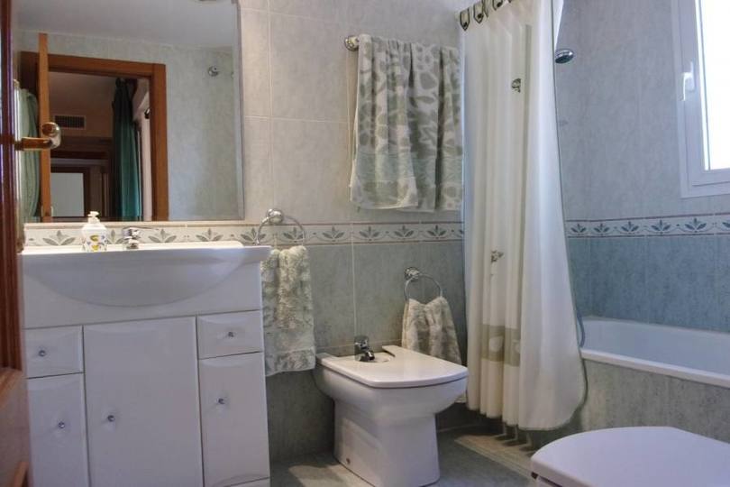 Alicante,Alicante,España,3 Bedrooms Bedrooms,2 BathroomsBathrooms,Pisos,11948