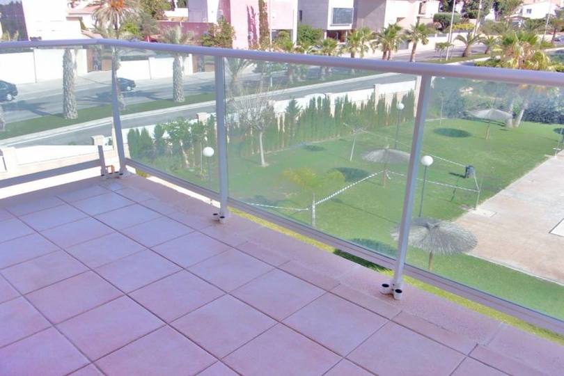 Alicante,Alicante,España,3 Bedrooms Bedrooms,2 BathroomsBathrooms,Pisos,11948