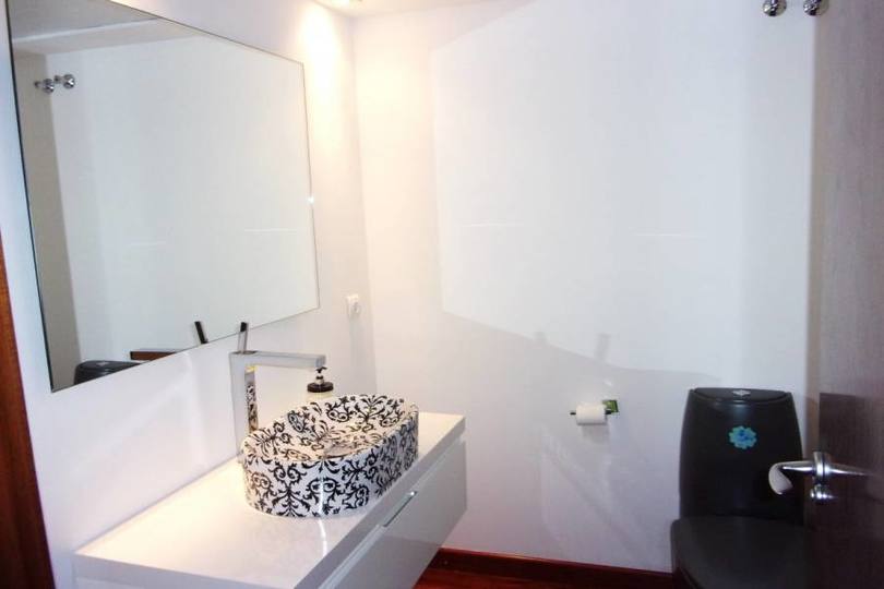 Alicante,Alicante,España,3 Bedrooms Bedrooms,3 BathroomsBathrooms,Pisos,11950