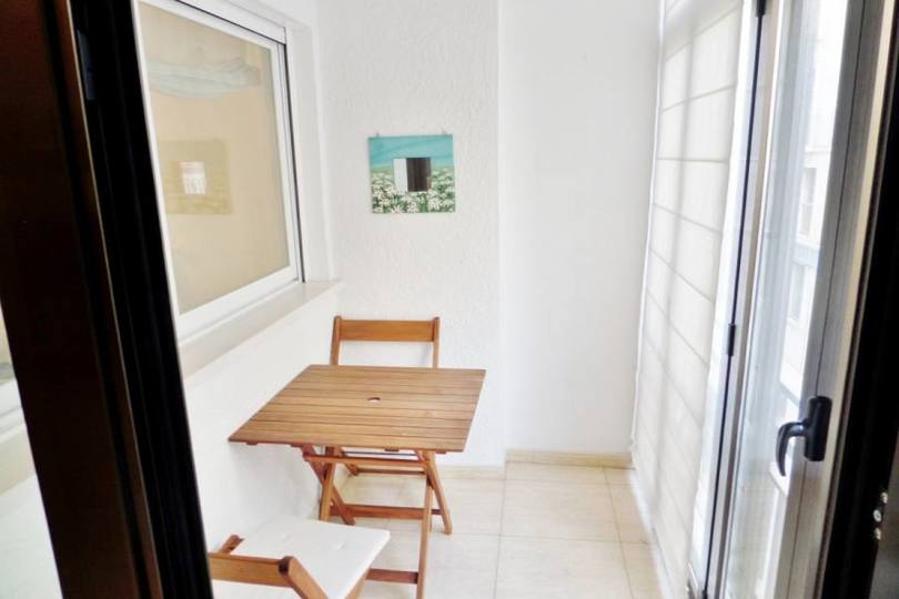 Alicante,Alicante,España,2 Bedrooms Bedrooms,1 BañoBathrooms,Pisos,11953
