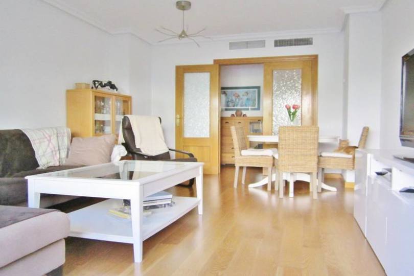 Alicante,Alicante,España,3 Bedrooms Bedrooms,2 BathroomsBathrooms,Pisos,11959