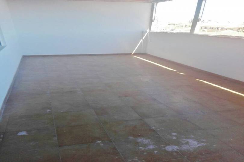 Alicante,Alicante,España,3 Bedrooms Bedrooms,1 BañoBathrooms,Pisos,11972