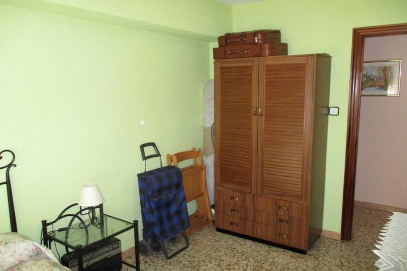 Alicante,Alicante,España,4 Bedrooms Bedrooms,2 BathroomsBathrooms,Pisos,11974