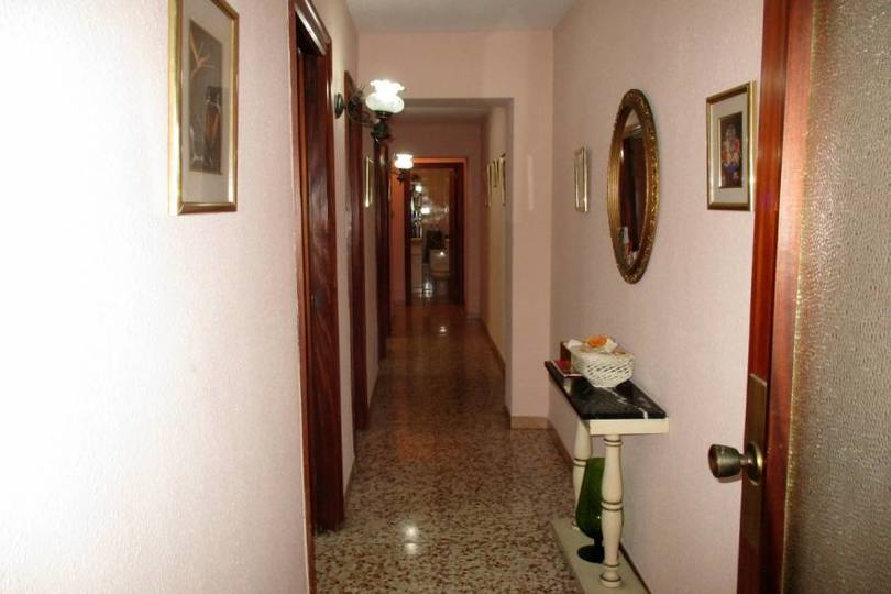 Alicante,Alicante,España,4 Bedrooms Bedrooms,2 BathroomsBathrooms,Pisos,11974