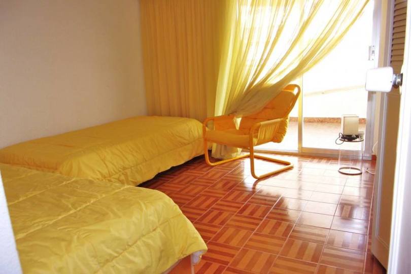 Alicante,Alicante,España,3 Bedrooms Bedrooms,2 BathroomsBathrooms,Pisos,11977