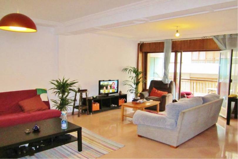 Alicante,Alicante,España,3 Bedrooms Bedrooms,1 BañoBathrooms,Pisos,11979