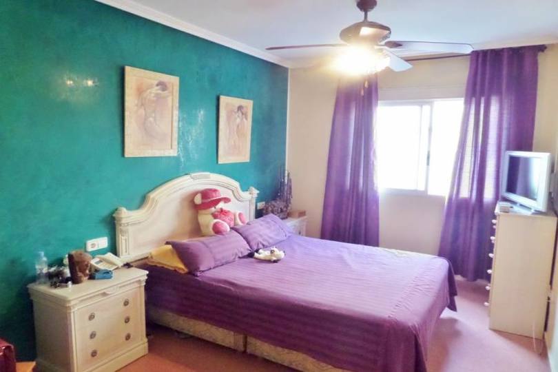 Mutxamel,Alicante,España,4 Bedrooms Bedrooms,2 BathroomsBathrooms,Pisos,12016