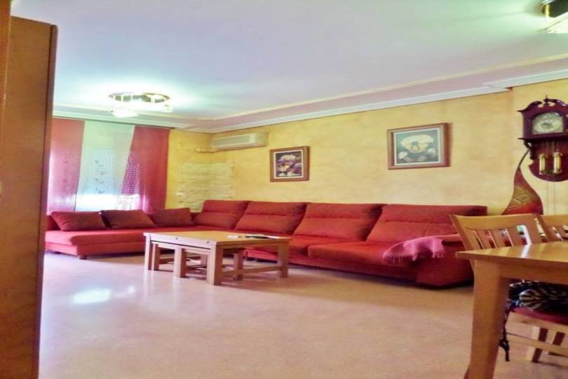 Mutxamel,Alicante,España,4 Bedrooms Bedrooms,2 BathroomsBathrooms,Pisos,12016