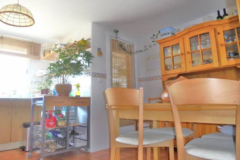 Alicante,Alicante,España,3 Bedrooms Bedrooms,2 BathroomsBathrooms,Pisos,12017