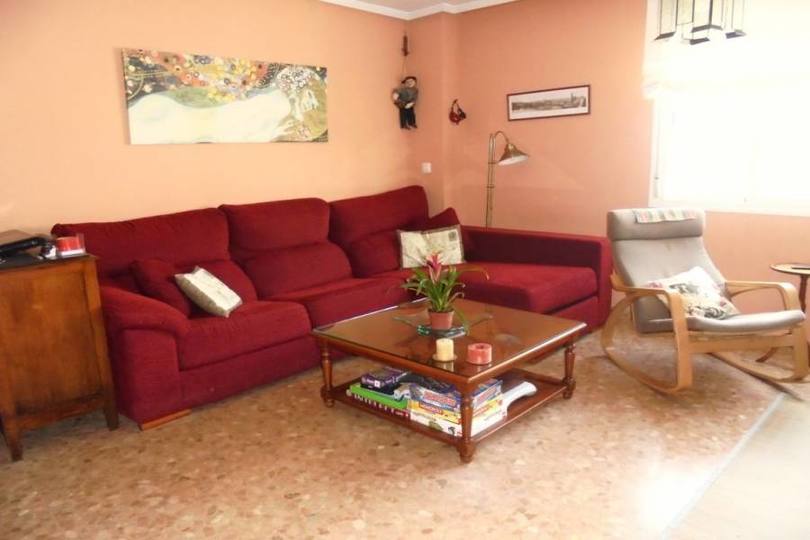 Alicante,Alicante,España,3 Bedrooms Bedrooms,2 BathroomsBathrooms,Pisos,12017