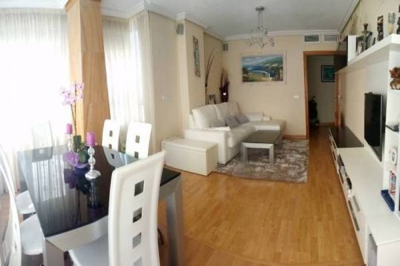el Campello,Alicante,España,4 Bedrooms Bedrooms,2 BathroomsBathrooms,Pisos,12020