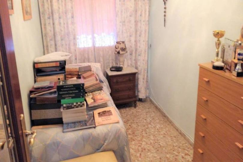 Alicante,Alicante,España,3 Bedrooms Bedrooms,2 BathroomsBathrooms,Pisos,12021