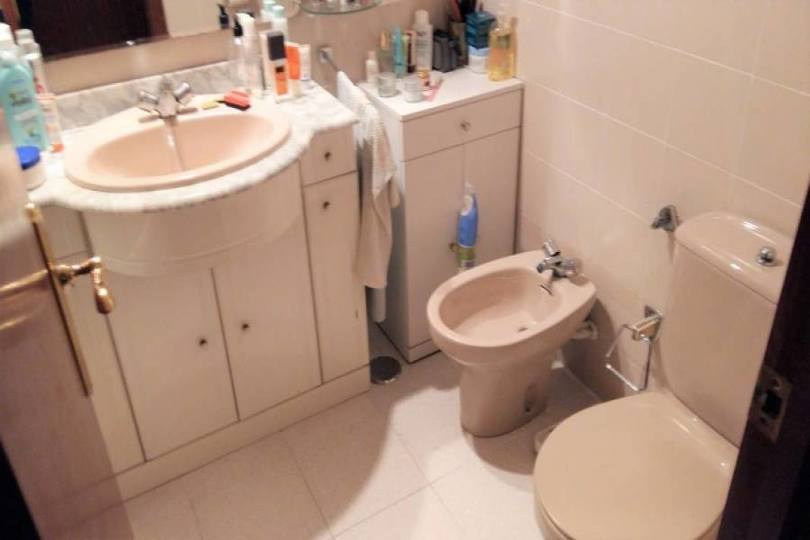 Alicante,Alicante,España,3 Bedrooms Bedrooms,2 BathroomsBathrooms,Pisos,12021