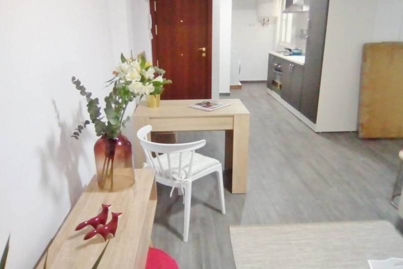 Alicante,Alicante,España,2 Bedrooms Bedrooms,1 BañoBathrooms,Pisos,12025